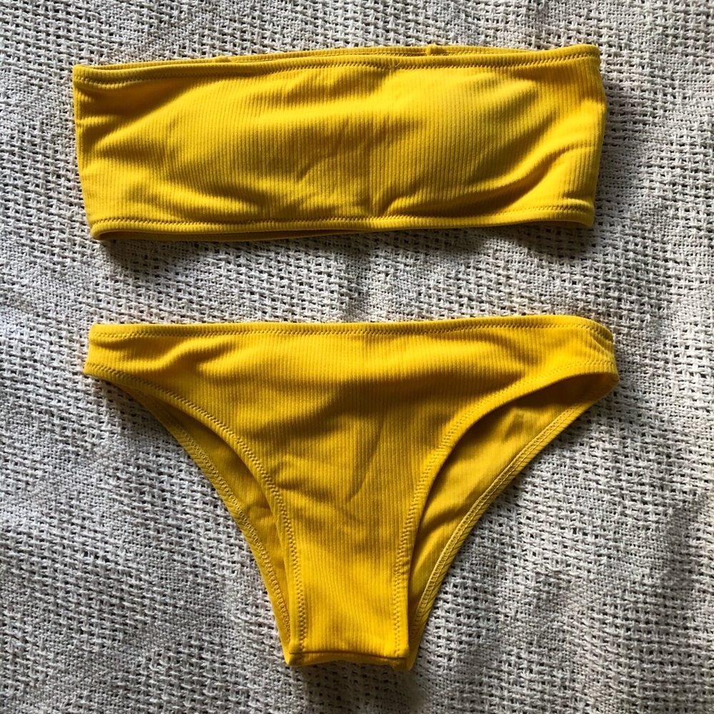 Yellow ZAFUL swimsuit size 6